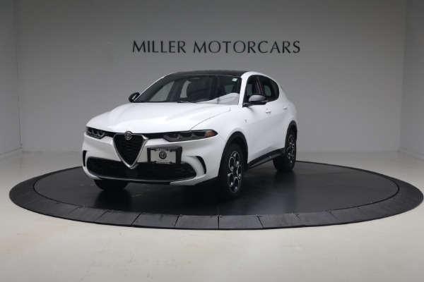 Used 2024 Alfa Romeo Tonale Hybrid Ti for sale $26,900 at Alfa Romeo of Greenwich in Greenwich CT 06830 12