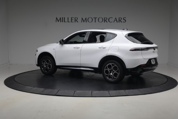 Used 2024 Alfa Romeo Tonale Hybrid Ti for sale $26,900 at Alfa Romeo of Greenwich in Greenwich CT 06830 3