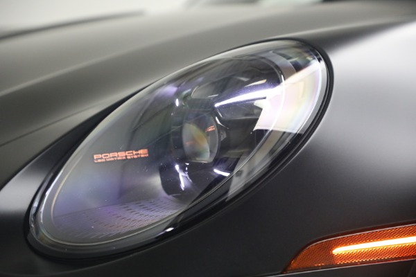 Used 2021 Porsche 911 Turbo S for sale $239,900 at Alfa Romeo of Greenwich in Greenwich CT 06830 25