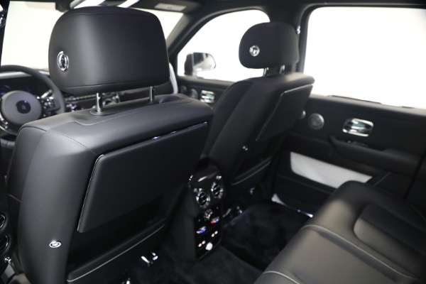 New 2027 Rolls-Royce Black Badge Cullinan for sale $576,350 at Alfa Romeo of Greenwich in Greenwich CT 06830 26