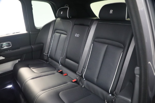 New 2027 Rolls-Royce Black Badge Cullinan for sale $576,350 at Alfa Romeo of Greenwich in Greenwich CT 06830 28
