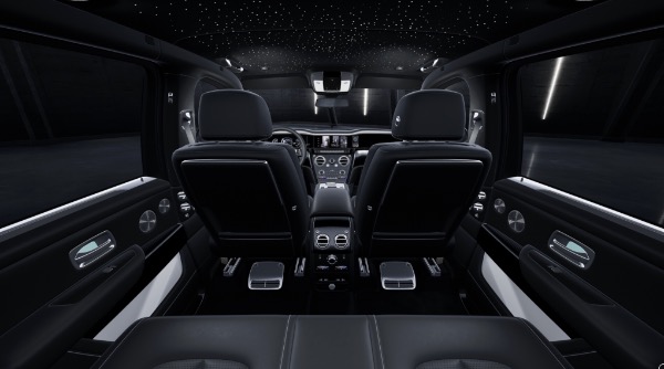 New 2027 Rolls-Royce Black Badge Cullinan for sale $576,350 at Alfa Romeo of Greenwich in Greenwich CT 06830 7