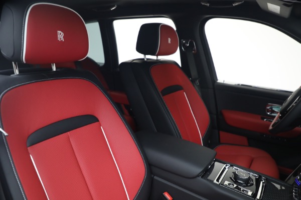 New 2027 Rolls-Royce Black Badge Cullinan for sale $588,050 at Alfa Romeo of Greenwich in Greenwich CT 06830 20
