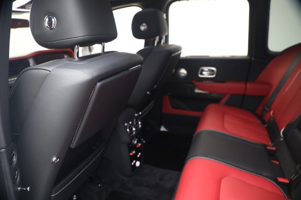 New 2027 Rolls-Royce Black Badge Cullinan for sale $588,050 at Alfa Romeo of Greenwich in Greenwich CT 06830 28