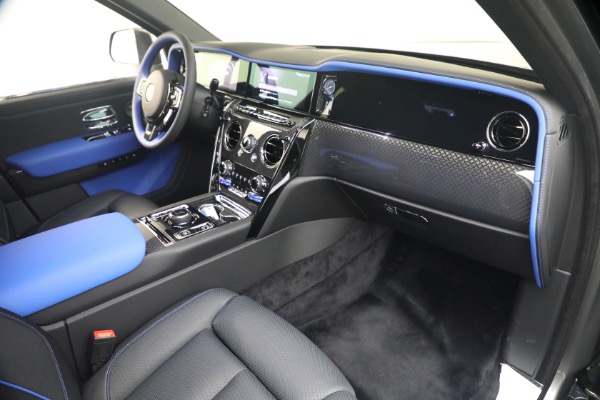 New 2027 Rolls-Royce Black Badge Cullinan for sale $592,250 at Alfa Romeo of Greenwich in Greenwich CT 06830 22