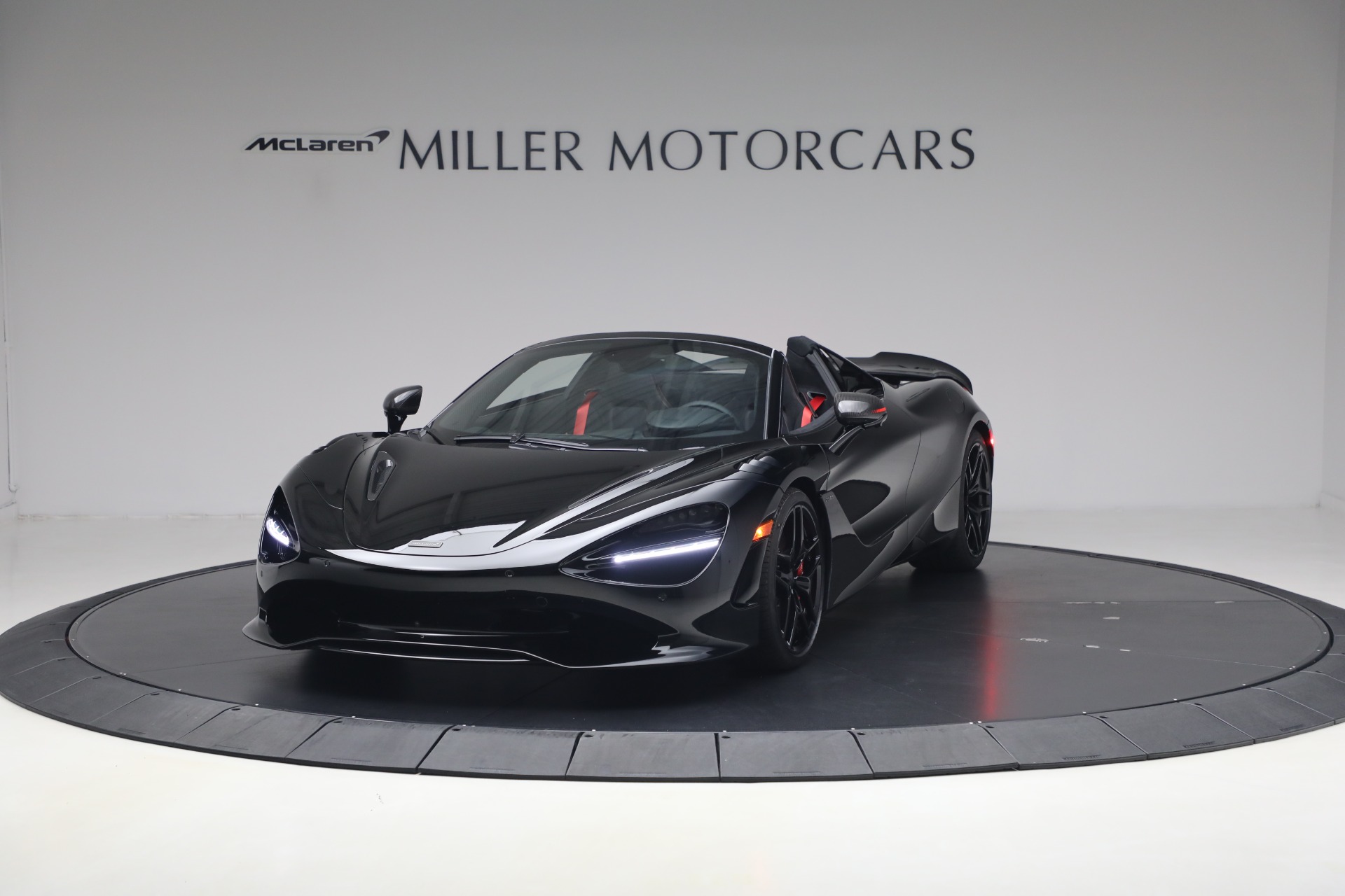 New 2027 McLaren 750S Spider Performance for sale $468,650 at Alfa Romeo of Greenwich in Greenwich CT 06830 1