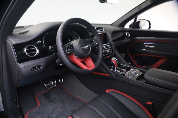 New 2026 Bentley Bentayga Speed V8 for sale $334,815 at Alfa Romeo of Greenwich in Greenwich CT 06830 15