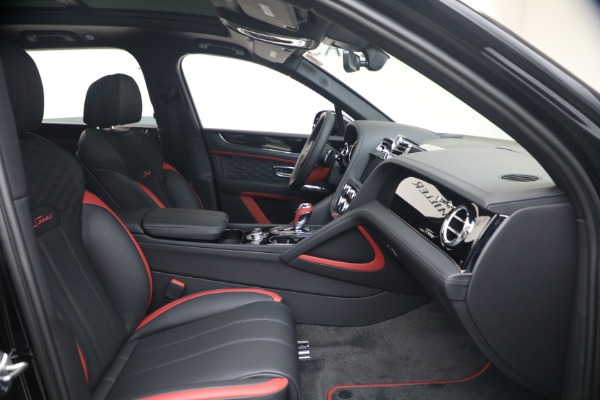 New 2026 Bentley Bentayga Speed V8 for sale $334,815 at Alfa Romeo of Greenwich in Greenwich CT 06830 23