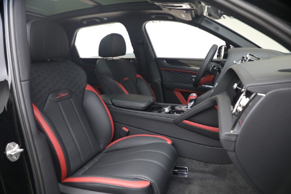 New 2026 Bentley Bentayga Speed V8 for sale $334,815 at Alfa Romeo of Greenwich in Greenwich CT 06830 24