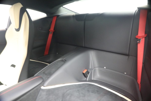 Used 2022 Ferrari Roma for sale $209,900 at Alfa Romeo of Greenwich in Greenwich CT 06830 18