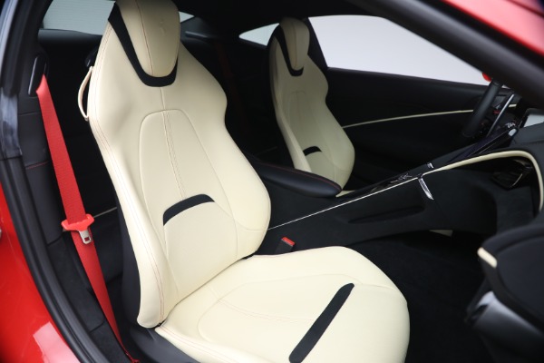 Used 2022 Ferrari Roma for sale $209,900 at Alfa Romeo of Greenwich in Greenwich CT 06830 21
