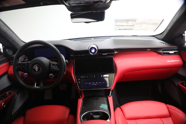 New 2026 Maserati GranTurismo Trofeo for sale $198,365 at Alfa Romeo of Greenwich in Greenwich CT 06830 20