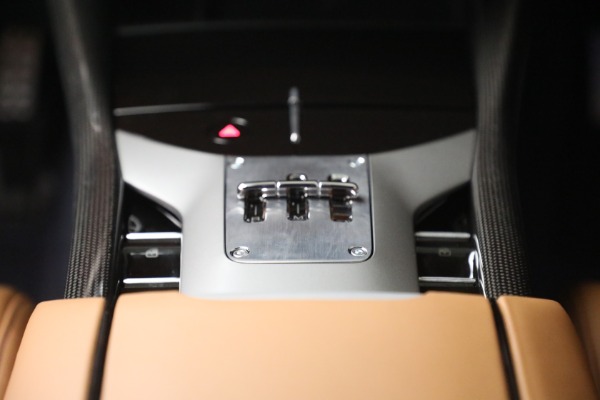 Used 2025 Ferrari Purosangue for sale $545,900 at Alfa Romeo of Greenwich in Greenwich CT 06830 24