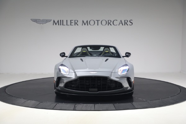 New 2026 Aston Martin Vantage Roadster for sale $263,400 at Alfa Romeo of Greenwich in Greenwich CT 06830 12