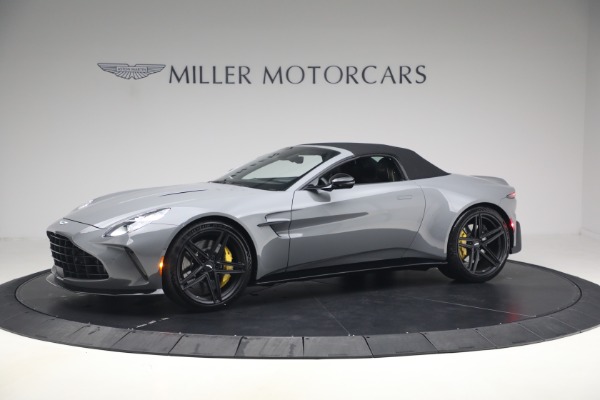 New 2026 Aston Martin Vantage Roadster for sale $263,400 at Alfa Romeo of Greenwich in Greenwich CT 06830 14