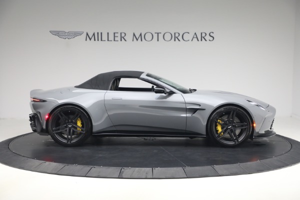 New 2026 Aston Martin Vantage Roadster for sale $263,400 at Alfa Romeo of Greenwich in Greenwich CT 06830 21