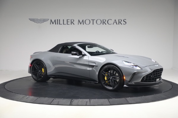 New 2026 Aston Martin Vantage Roadster for sale $263,400 at Alfa Romeo of Greenwich in Greenwich CT 06830 22
