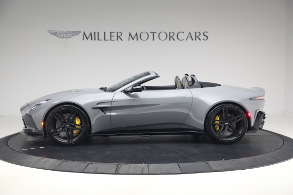 New 2026 Aston Martin Vantage Roadster for sale $263,400 at Alfa Romeo of Greenwich in Greenwich CT 06830 3