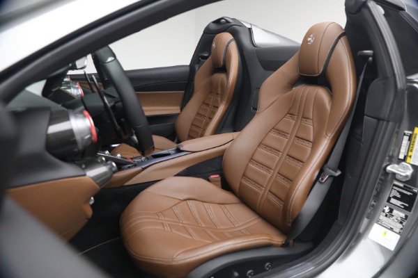 Used 2021 Ferrari 812 GTS for sale $1,039,900 at Alfa Romeo of Greenwich in Greenwich CT 06830 15