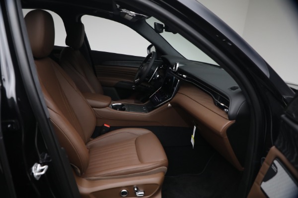 New 2026 Maserati Grecale Modena V6 for sale Call for price at Alfa Romeo of Greenwich in Greenwich CT 06830 18