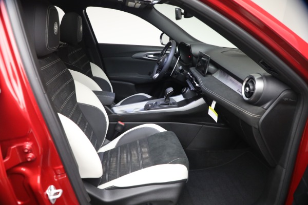 New 2026 Alfa Romeo Tonale Sport Speciale for sale $49,135 at Alfa Romeo of Greenwich in Greenwich CT 06830 14