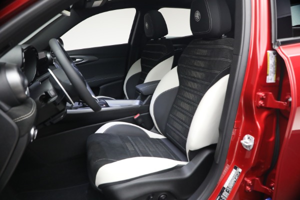 New 2026 Alfa Romeo Tonale Sport Speciale for sale $49,135 at Alfa Romeo of Greenwich in Greenwich CT 06830 15