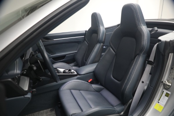 Used 2024 Porsche 911 Carrera GTS for sale $183,900 at Alfa Romeo of Greenwich in Greenwich CT 06830 14