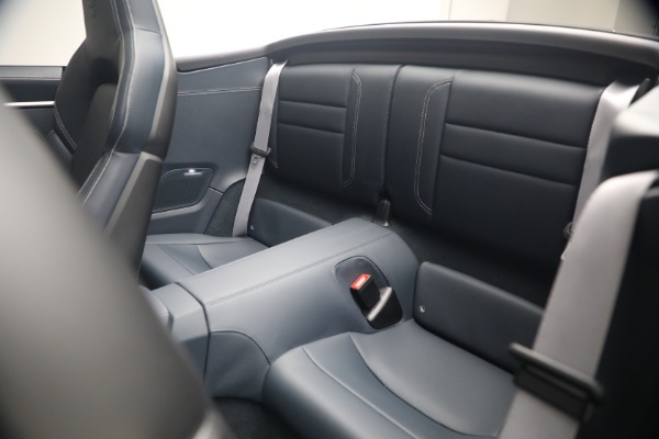 Used 2024 Porsche 911 Carrera GTS for sale $183,900 at Alfa Romeo of Greenwich in Greenwich CT 06830 16