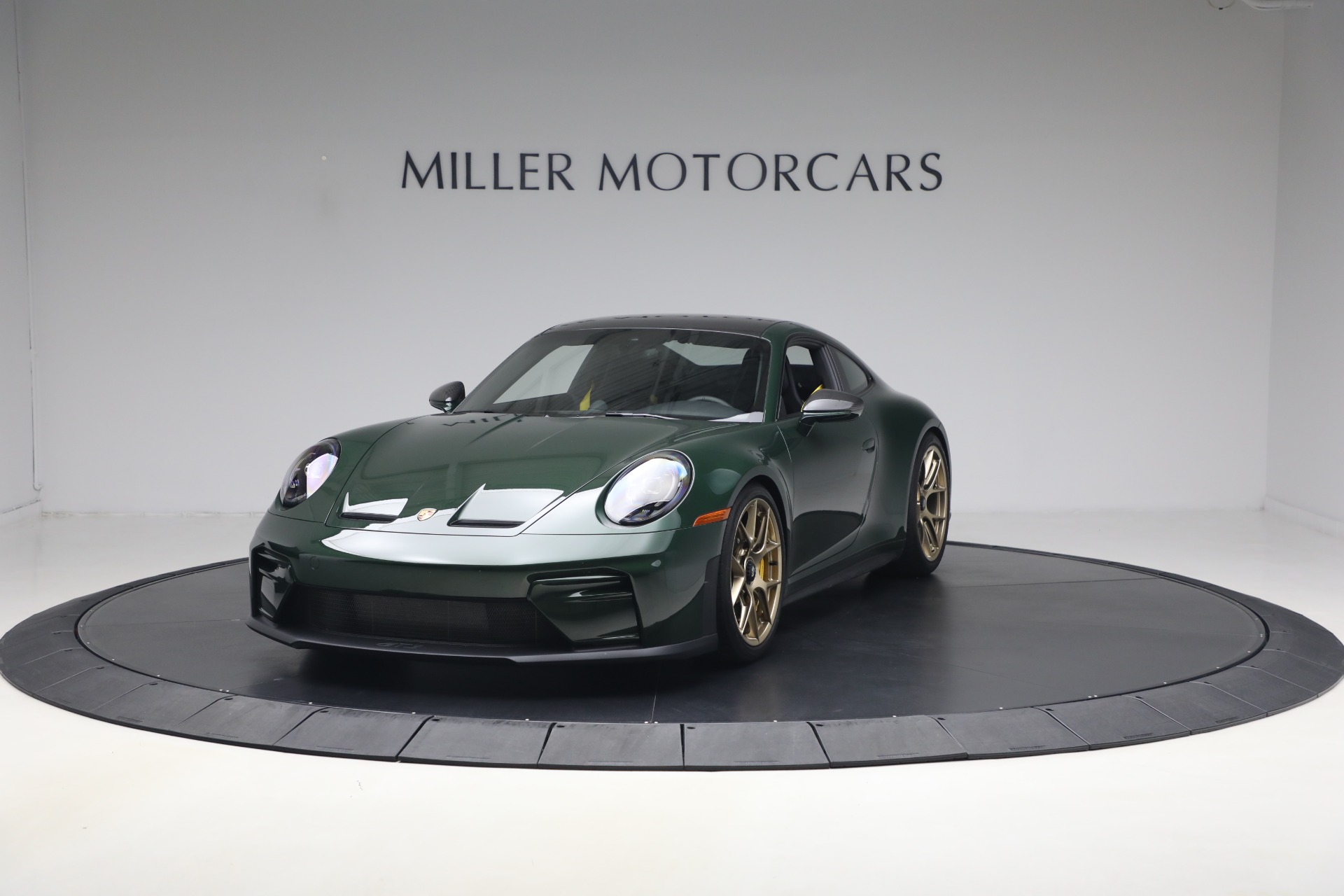 Used 2026 Porsche 911 GT3 Touring for sale $395,900 at Alfa Romeo of Greenwich in Greenwich CT 06830 1