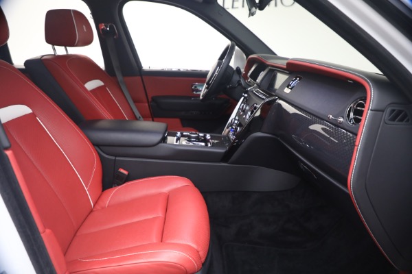 Used 2021 Rolls-Royce Black Badge Cullinan for sale $289,900 at Alfa Romeo of Greenwich in Greenwich CT 06830 19