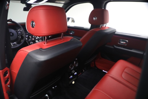 Used 2021 Rolls-Royce Black Badge Cullinan for sale $289,900 at Alfa Romeo of Greenwich in Greenwich CT 06830 21