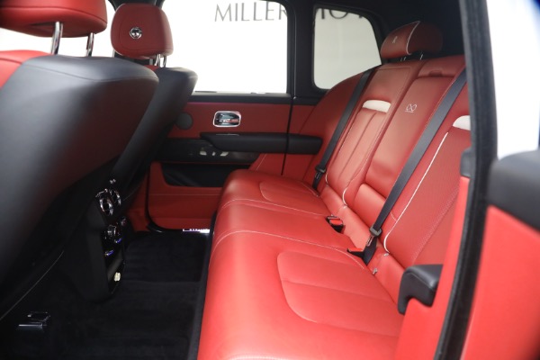 Used 2021 Rolls-Royce Black Badge Cullinan for sale $289,900 at Alfa Romeo of Greenwich in Greenwich CT 06830 22