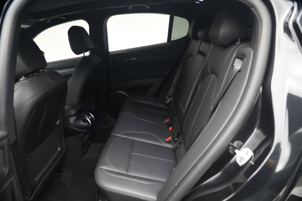 Used 2022 Alfa Romeo Stelvio TI for sale $27,900 at Alfa Romeo of Greenwich in Greenwich CT 06830 18