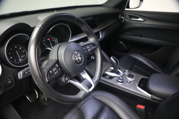 Used 2022 Alfa Romeo Stelvio TI for sale $27,900 at Alfa Romeo of Greenwich in Greenwich CT 06830 22