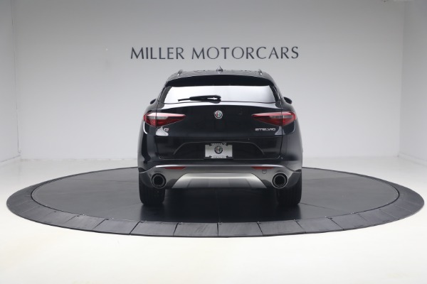 Used 2022 Alfa Romeo Stelvio TI for sale $27,900 at Alfa Romeo of Greenwich in Greenwich CT 06830 6