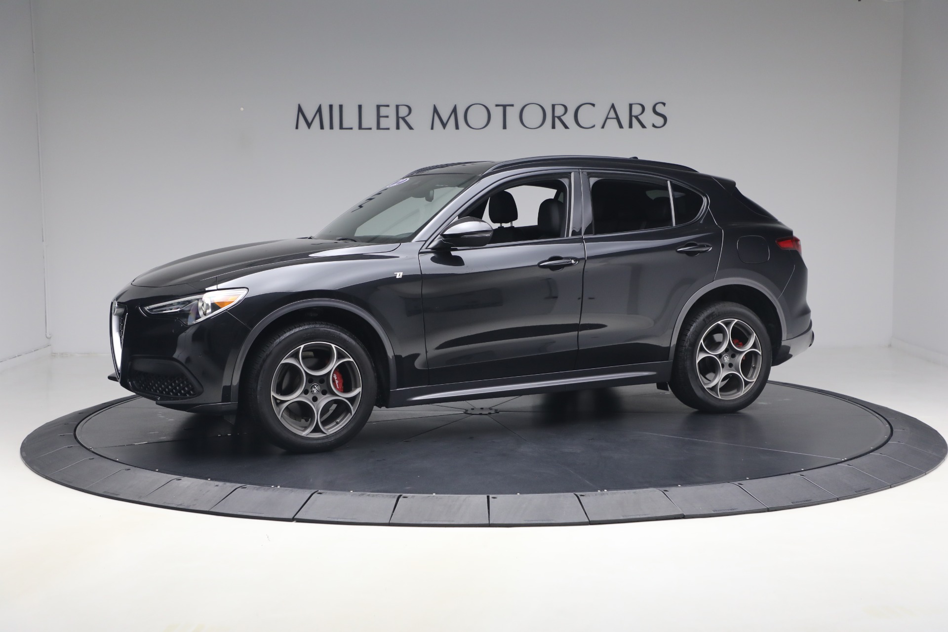 2022 Alfa Romeo Stelvio Ti AWD's photo
