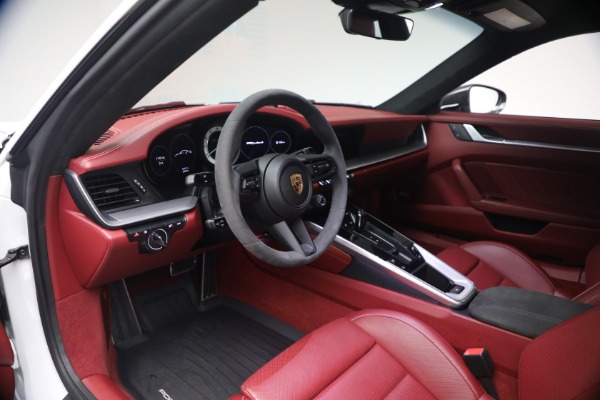 Used 2022 Porsche 911 Turbo S for sale $242,900 at Alfa Romeo of Greenwich in Greenwich CT 06830 15