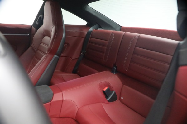 Used 2022 Porsche 911 Turbo S for sale $242,900 at Alfa Romeo of Greenwich in Greenwich CT 06830 16
