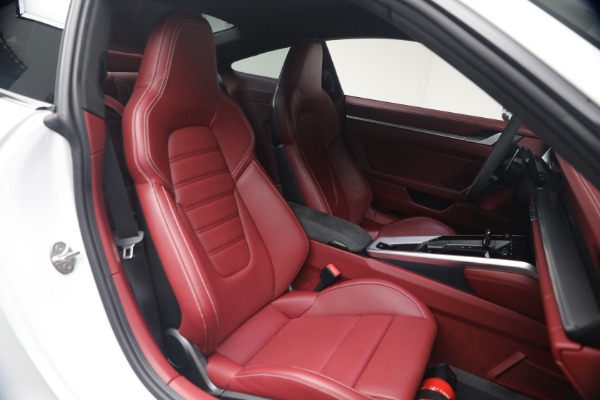 Used 2022 Porsche 911 Turbo S for sale $242,900 at Alfa Romeo of Greenwich in Greenwich CT 06830 18