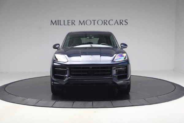 Used 2024 Porsche Cayenne S for sale $79,900 at Alfa Romeo of Greenwich in Greenwich CT 06830 12