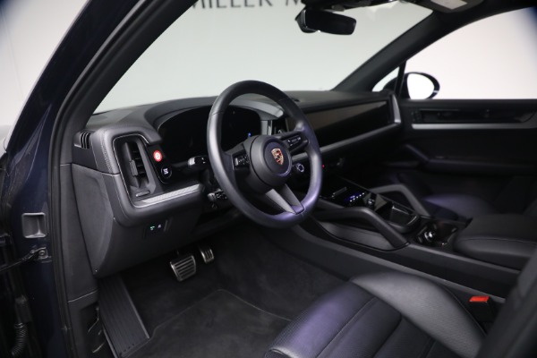 Used 2024 Porsche Cayenne S for sale $79,900 at Alfa Romeo of Greenwich in Greenwich CT 06830 14