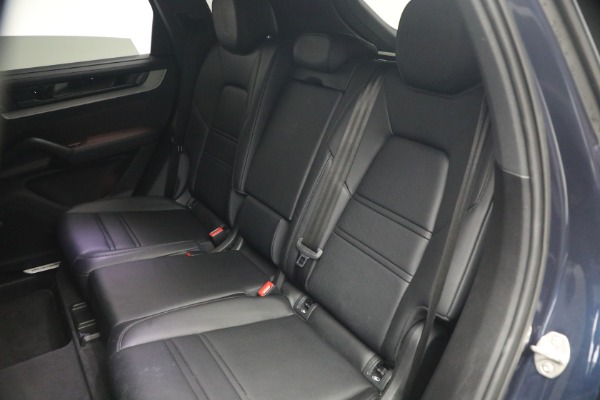 Used 2024 Porsche Cayenne S for sale $79,900 at Alfa Romeo of Greenwich in Greenwich CT 06830 16