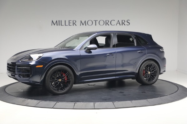 Used 2024 Porsche Cayenne S for sale $79,900 at Alfa Romeo of Greenwich in Greenwich CT 06830 2
