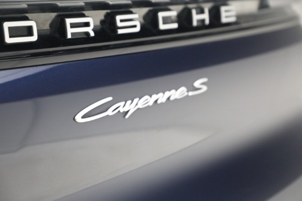 Used 2024 Porsche Cayenne S for sale $79,900 at Alfa Romeo of Greenwich in Greenwich CT 06830 27