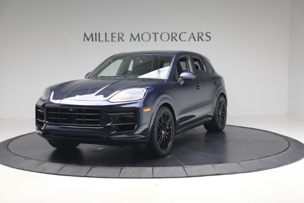 Used 2024 Porsche Cayenne S for sale $79,900 at Alfa Romeo of Greenwich in Greenwich CT 06830 1