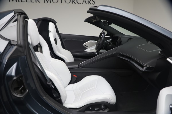 Used 2021 Chevrolet Corvette Stingray for sale $71,900 at Alfa Romeo of Greenwich in Greenwich CT 06830 16