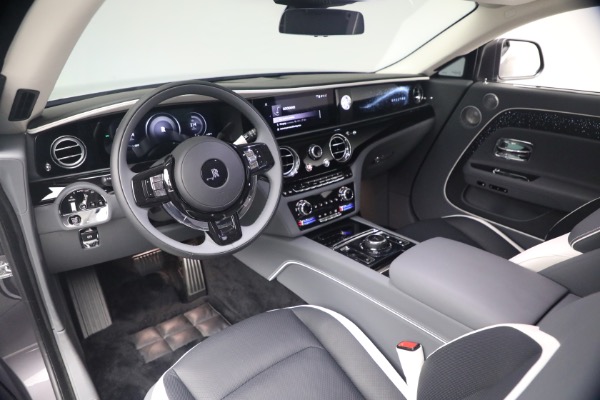 Used 2024 Rolls-Royce Spectre for sale $399,900 at Alfa Romeo of Greenwich in Greenwich CT 06830 17