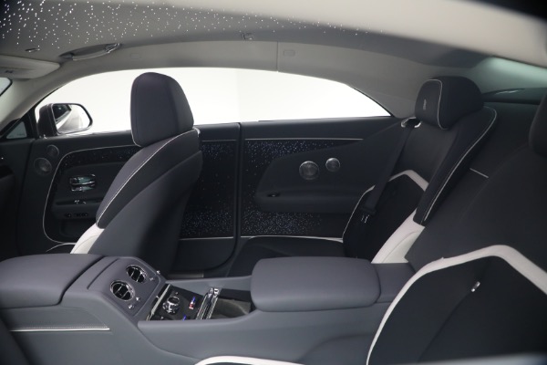 Used 2024 Rolls-Royce Spectre for sale $399,900 at Alfa Romeo of Greenwich in Greenwich CT 06830 27