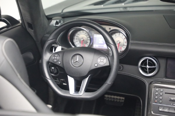 Used 2012 Mercedes-Benz SLS AMG for sale $139,900 at Alfa Romeo of Greenwich in Greenwich CT 06830 19