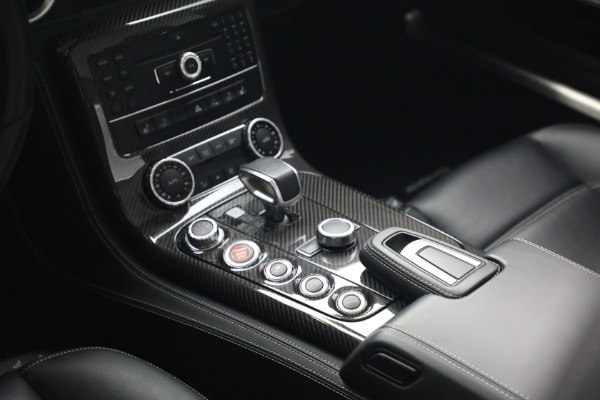Used 2012 Mercedes-Benz SLS AMG for sale $139,900 at Alfa Romeo of Greenwich in Greenwich CT 06830 20